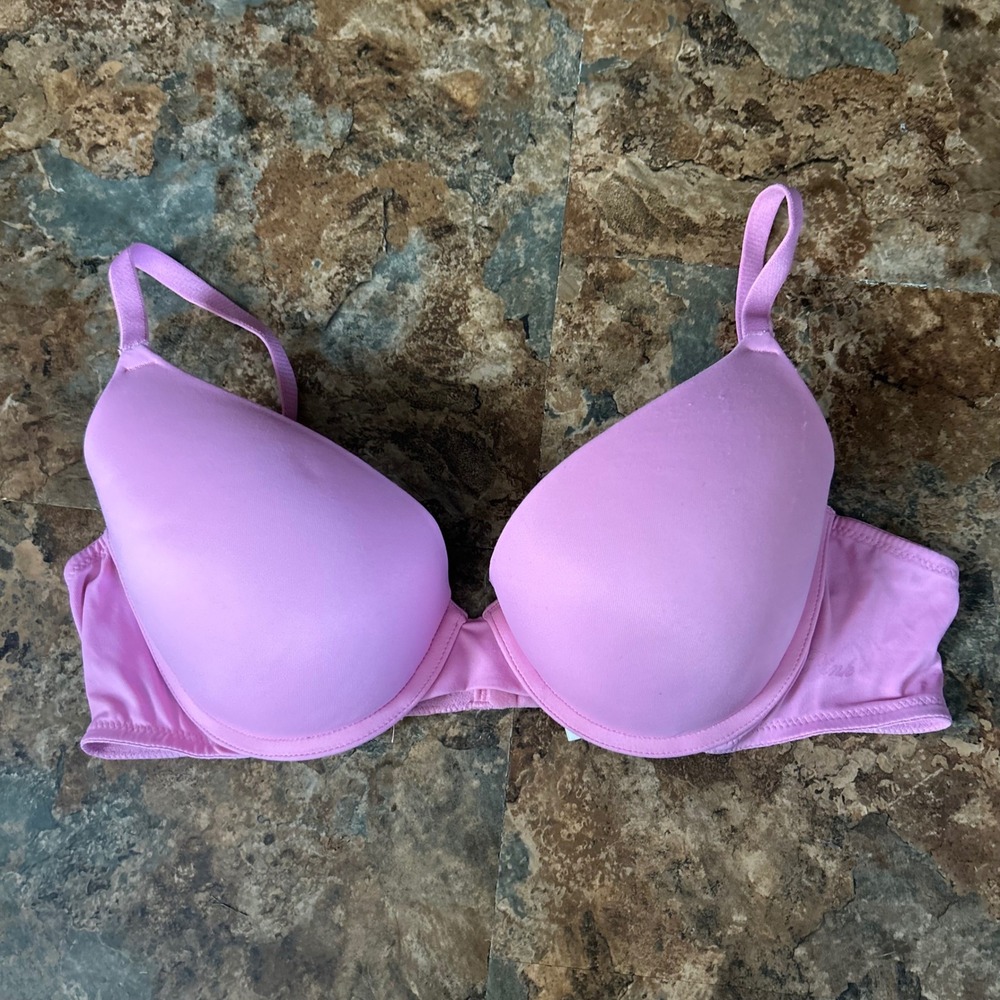 PINK Victoria's Secret Wear Everywhere Push Up Bra Womens Size 38B Pink